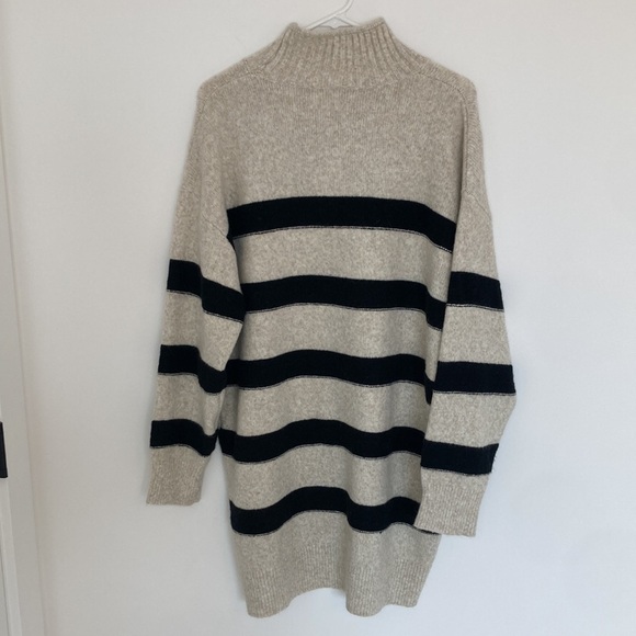 Line & Dot Rosie Sweater Dress - Picture 6 of 6